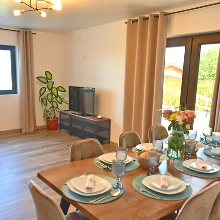 The House Herberg Limanu