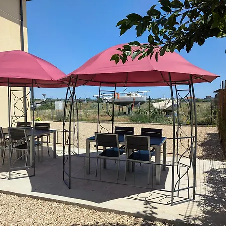 The House Herberg Limanu