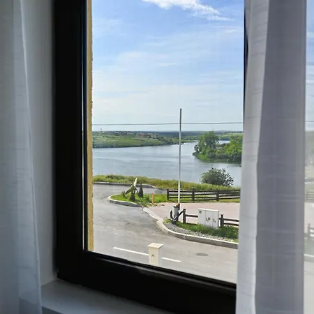 The House 여관 Limanu